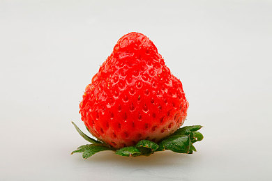 青青青青草原在线观看／数字绿洲，动画新声：《青青草原》网络热映点燃观影潮流