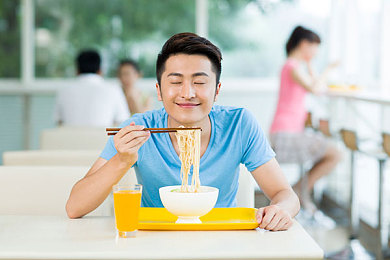 色黄软件哪里下载／探索娱乐新领域，揭秘热门色黄软件下载攻略，开启快乐生活之旅