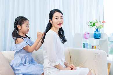 99热操｜健身狂潮来袭：“99热操”全民燃脂挑战