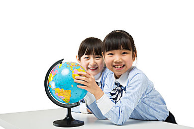 日韩新片网快播电影／尽享视听盛宴：快播电影平台海量日韩新片等你探索-3