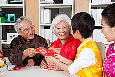 吃白袜体育生大臭脚／运动场上除臭秘籍，健康足部护理大揭秘-1