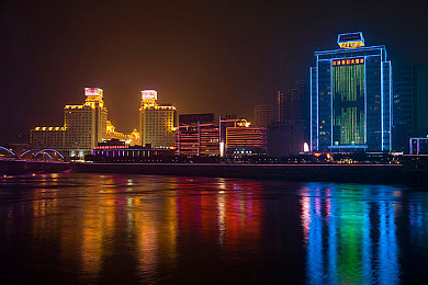 麻豆tv传媒免费网址／网络监管风暴：版权守护，健康视听之旅-2