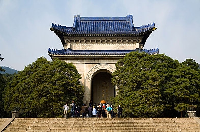 伊人直播 app／畅游直播乐园，游戏技巧轻松学，快乐交友新天地