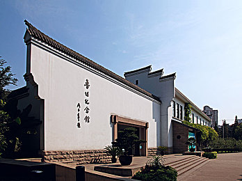 扣扣传媒有限公司官网网站｜数字传媒先锋，扣扣官网演绎创新传奇-2