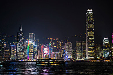 老司机国产视频／国产短视频新潮流：创意搞笑平台走红，正能量满满引关注-2