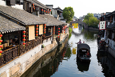 天堂av免费一区／畅游无界，海量游戏免费体验平台-2
