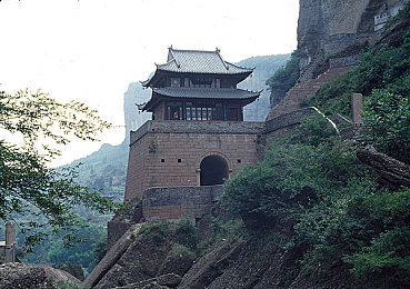 看黄色免费片／揭秘免费观影之道：合法享受海量影视资源，轻松休闲生活新选择-2