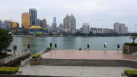 美女搞黄直播／游戏直播魅力揭秘：美女主播如何引领娱乐潮流，引发争议与关注-2