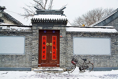 巨大黑迪克｜神秘“黑迪克”：揭秘航天卫星奇观，激荡科学探索热潮-3