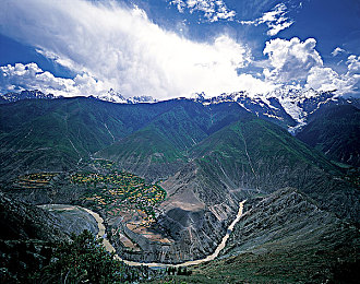 免费一区｜城市免费乐园，共享绿色生活-1
