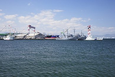 “黄色软件下载安装”｜揭秘“黄软”下载安装：便利背后暗藏风险，如何安全使用？-2