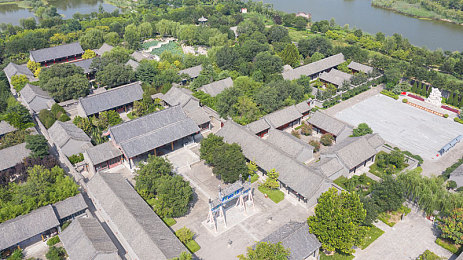 99热思思／游戏传奇：青春足迹，梦想征途的传奇身影-3