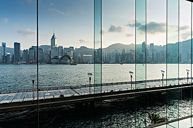 青青草发布／绿色资讯乐园，畅游游戏新天地-5