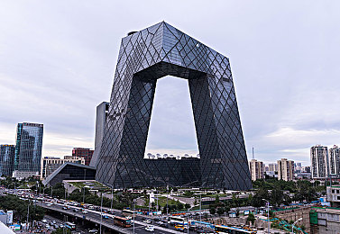 免费黄片直播软件／网络直播乱象：揭秘“免费黄片直播”背后的风险与对策-2