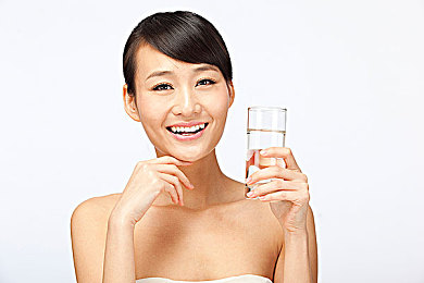 色妹子色悠悠／直播新星闪耀，色妹子色悠悠引领网络主播新潮流-5