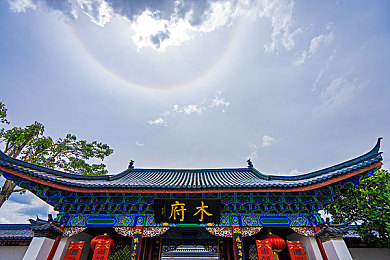欧美av在线放荡人妇小说／人性探索，情感交织：欧美小说中的独特魅力与多元思考-2