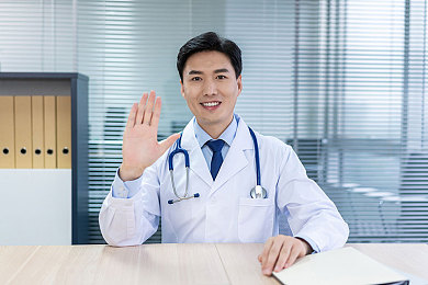 男女不正常打扑克软件／争议软件引发关注：游戏公正性与性别平等成社会焦点，行业监管亟待加强-4