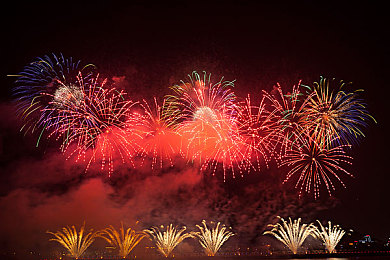 2019最新国产学生视频／青春记忆里的璀璨星光：盘点2019年精彩纷呈的国产学生视频-2