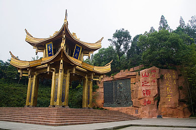 免费一区二区一卡二卡精品影视｜免费影视平台走红：一区二区一卡二卡资源丰富，版权保护成热议话题-2