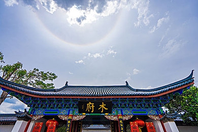 av线网站免费观看／揭秘网络成人内容免费观看的魅力与争议，探寻文化发展的多元可能-3