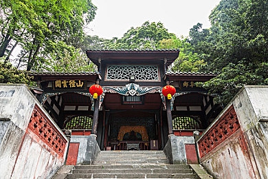 歪歪漫画在线看.／漫画乐园畅游，歪歪新宠带你领略阅读魅力-1