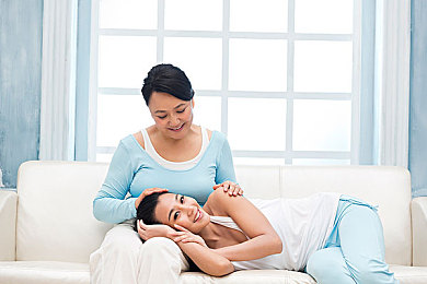 可以看美女脱衣服软件／揭秘时尚魅力：探索新型互动软件，打造视觉与文化交流盛宴-3
