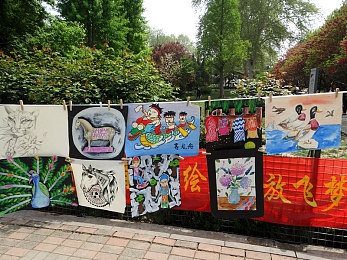 东京热ApP／“社交平台争议：东京热App风波引发监管自律双重考验，网络环境清朗待共筑”-3