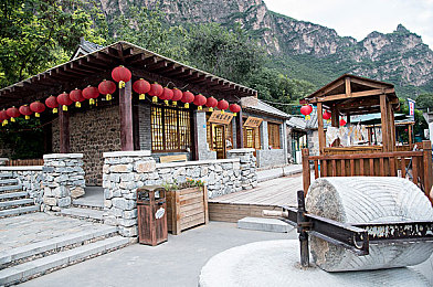 老师让我c｜““老师让我C”事件引发教育评价体系反思，探讨新时代师生关系构建”-5